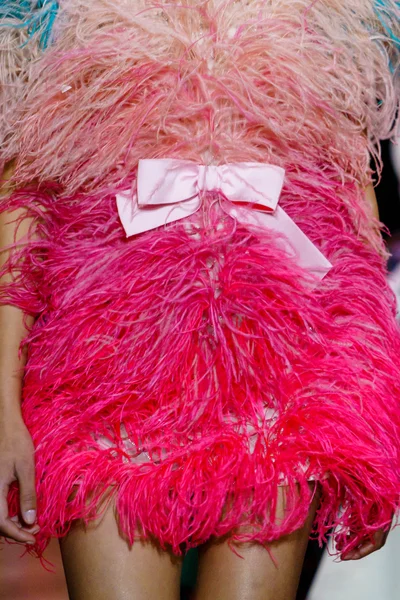 Look 5